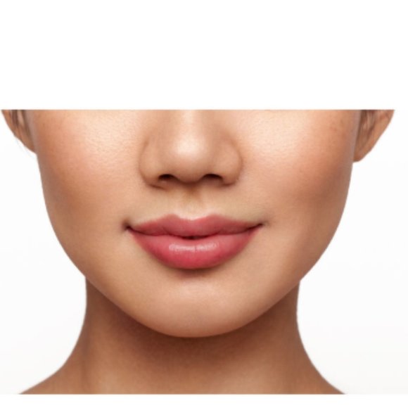 NIB tatcha plum blossom Camellia lip balm - Picture 3 of 3